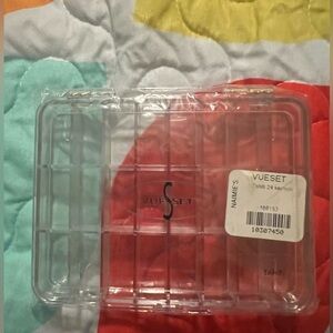 NIB Small  Vuesset palette 24 well lipstick